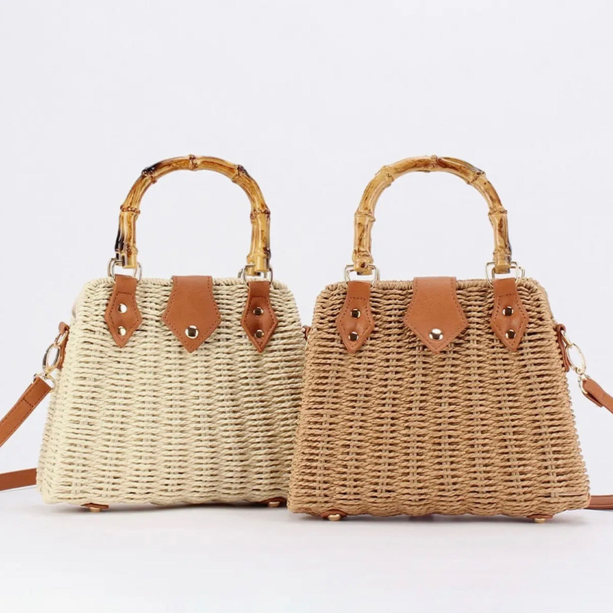 Straw Beach Bag w/ Bamboo Handle - Beige