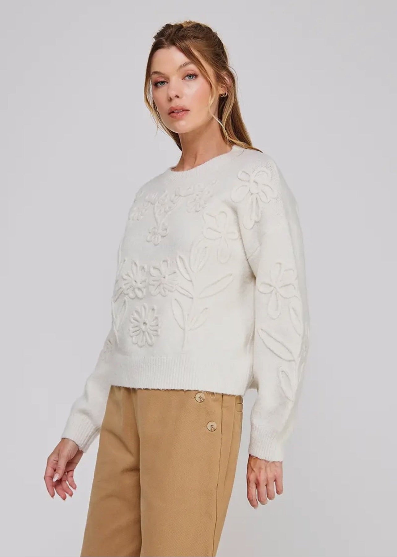 Floral Embroidery Sweater- White