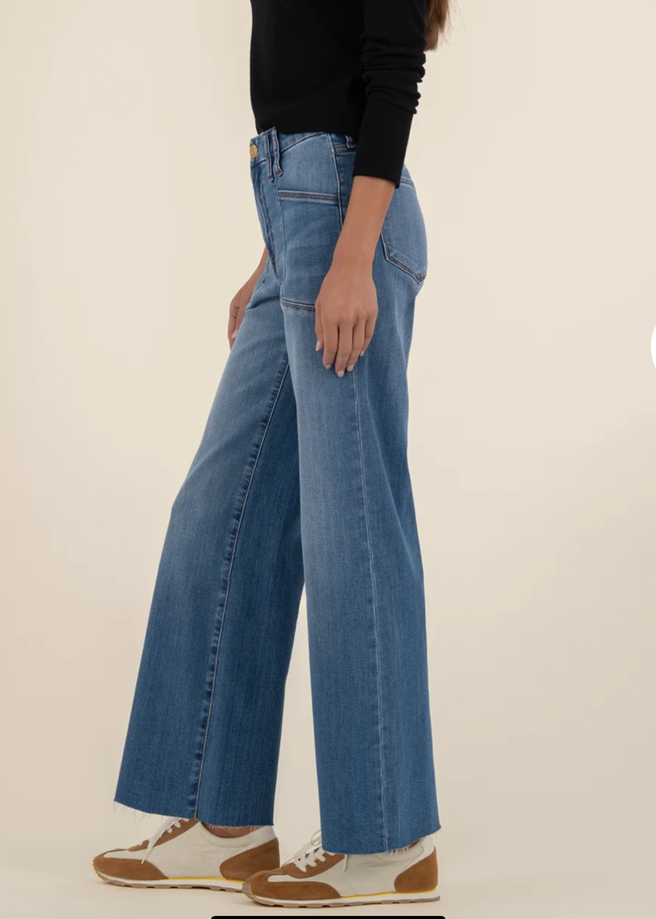 KUT Meg High Rise Wide Leg Raw Hem- Light Denim