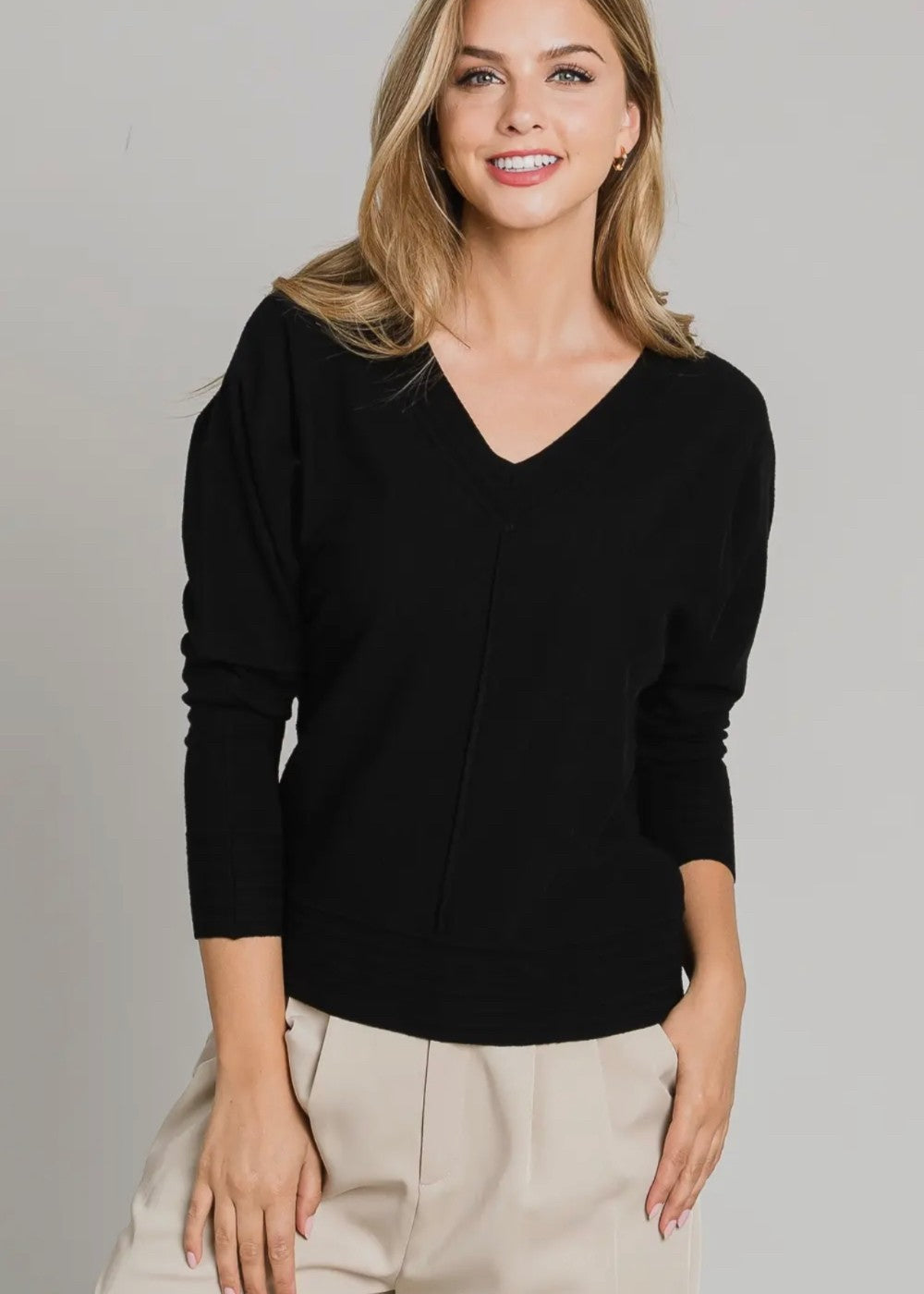 V-Neck Sweater - Black|186