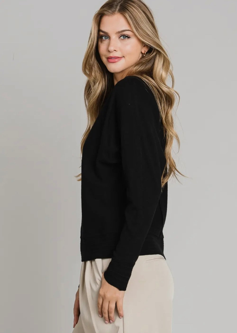 V-Neck Sweater - Black|187