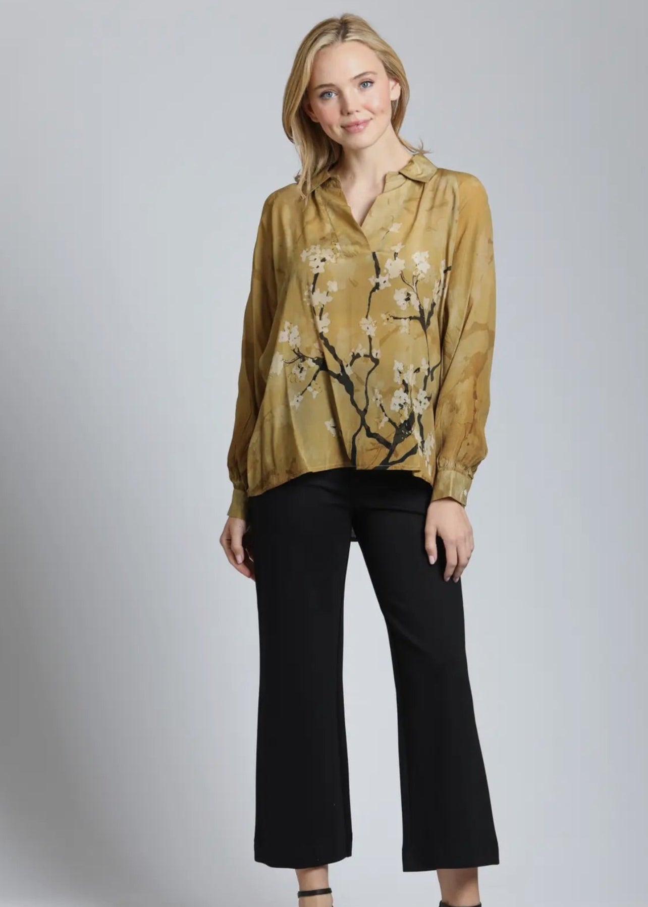 Ponte Crop Wide Leg Pant w/ Patch Pocket-Black